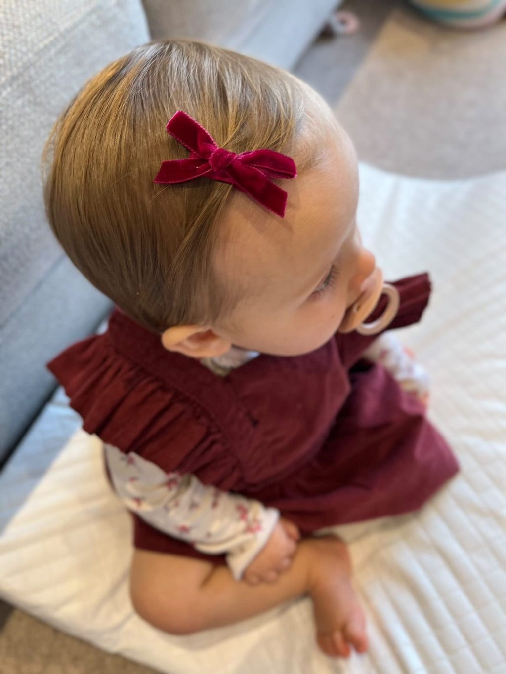 Mini velvet bows | 16 Colours | Clip or headband