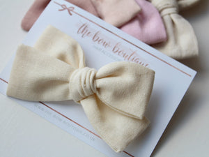 Mini sweetheart bows - 10 Colours