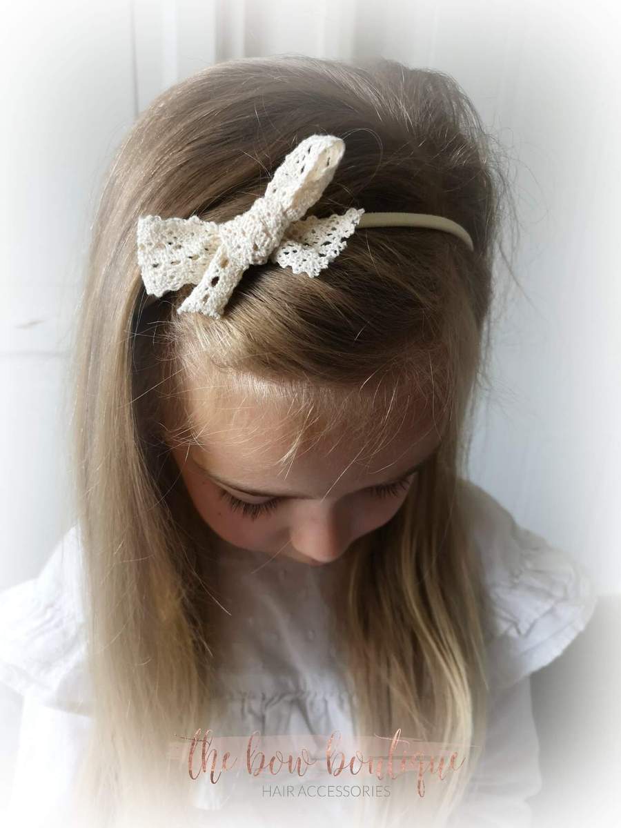 Lace hand tied hair bows | 2 Colours