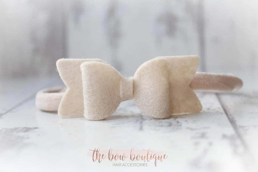 Small chunky felt bows | 25 Colours | Clip or headband
