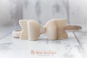 Small chunky felt bows (25 Colours)