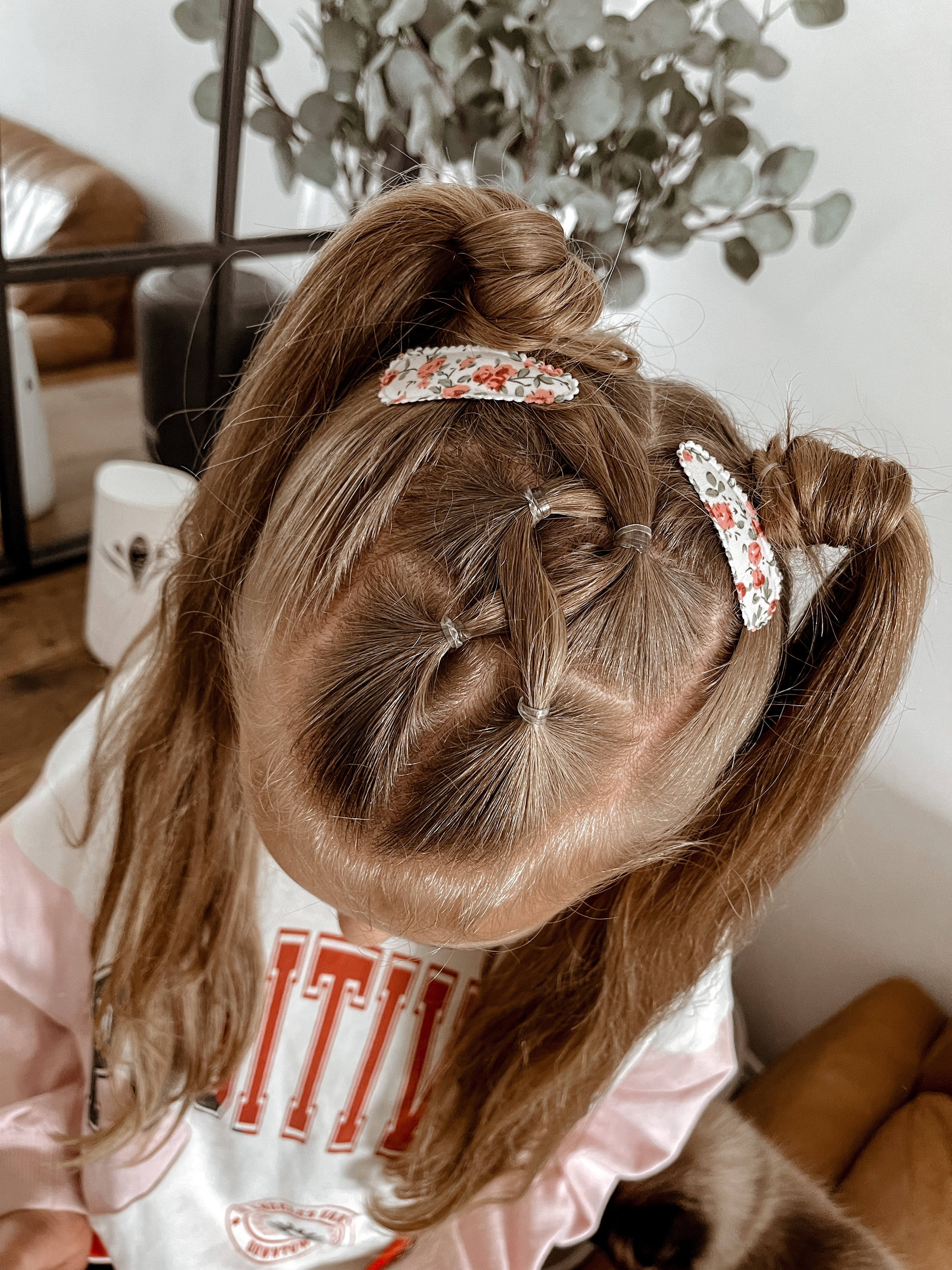 Embroidered snappy clips | Full set or surprise packs