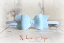 Load image into Gallery viewer, Small chunky felt bows (25 Colours)