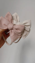 Load image into Gallery viewer, Sweetheart bows - 10 Colours