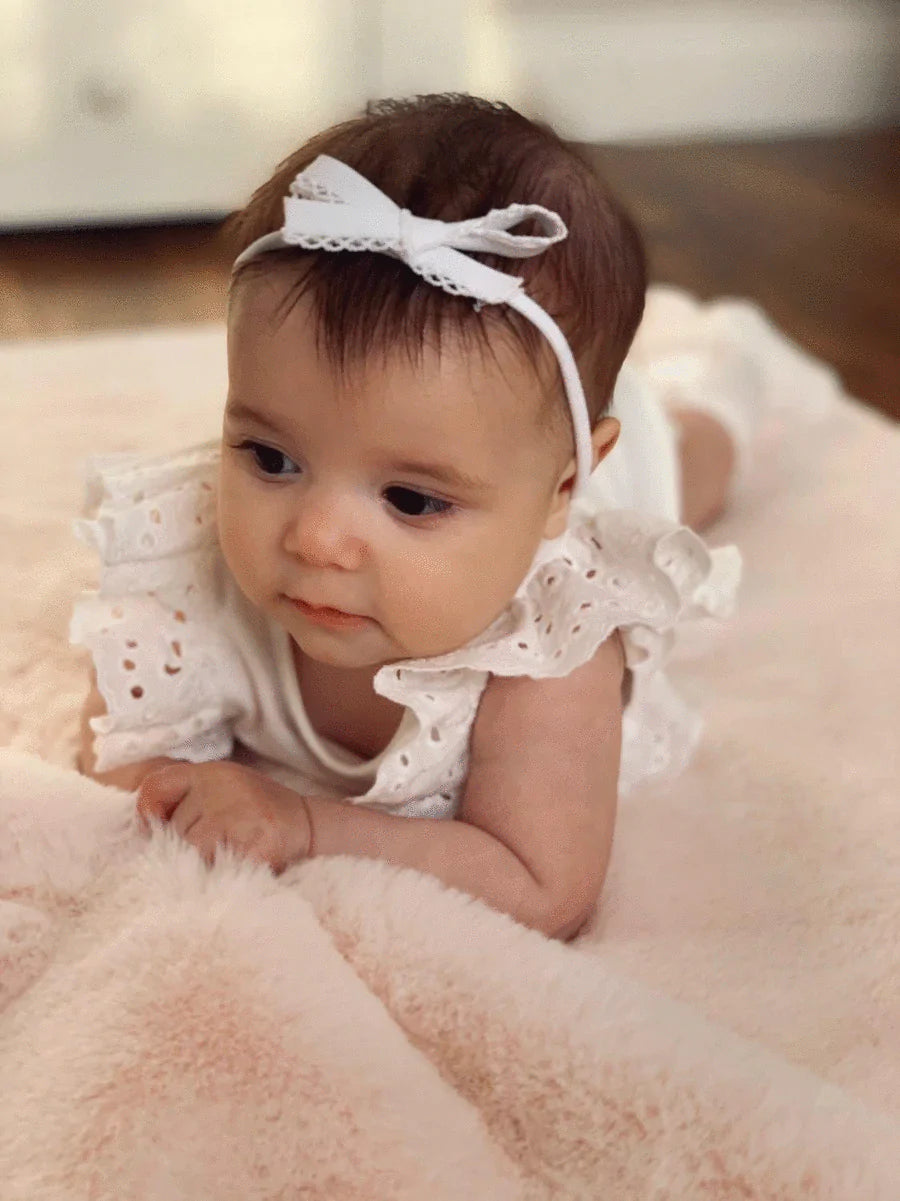 Hand tied bows | 16 Colours