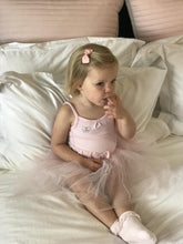 Load image into Gallery viewer, Pinch bow pigtail sets - 32 Colours