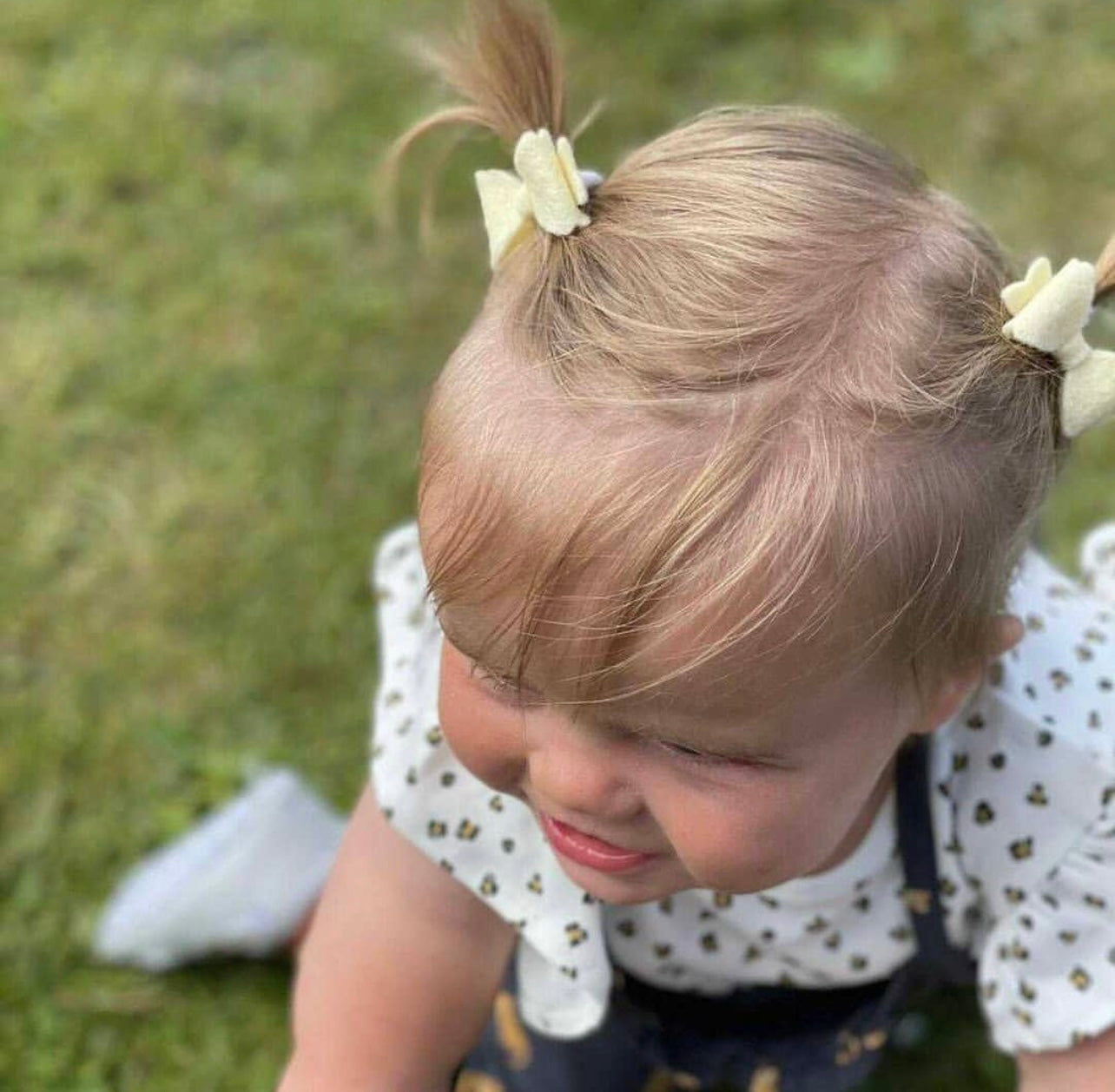 Mini baby felt bows | 25 Colours | Clip or bobble