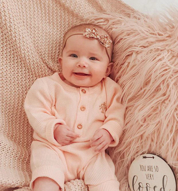 Small chunky glitter bows | 22 Colours | Clip or headband