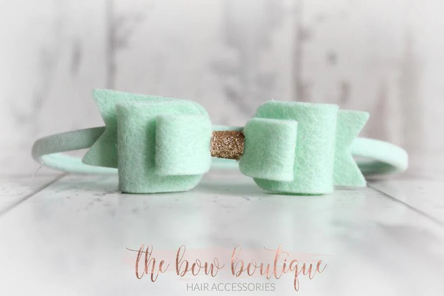 Double felt bows with gold centre | 25 colours | Clip or headband