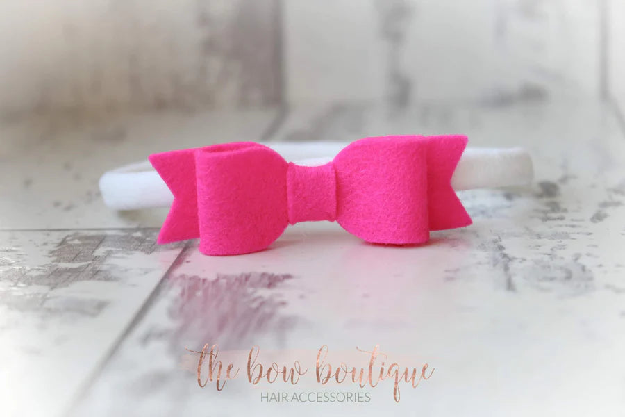Small felt bows | 25 Colours | Clip or headband