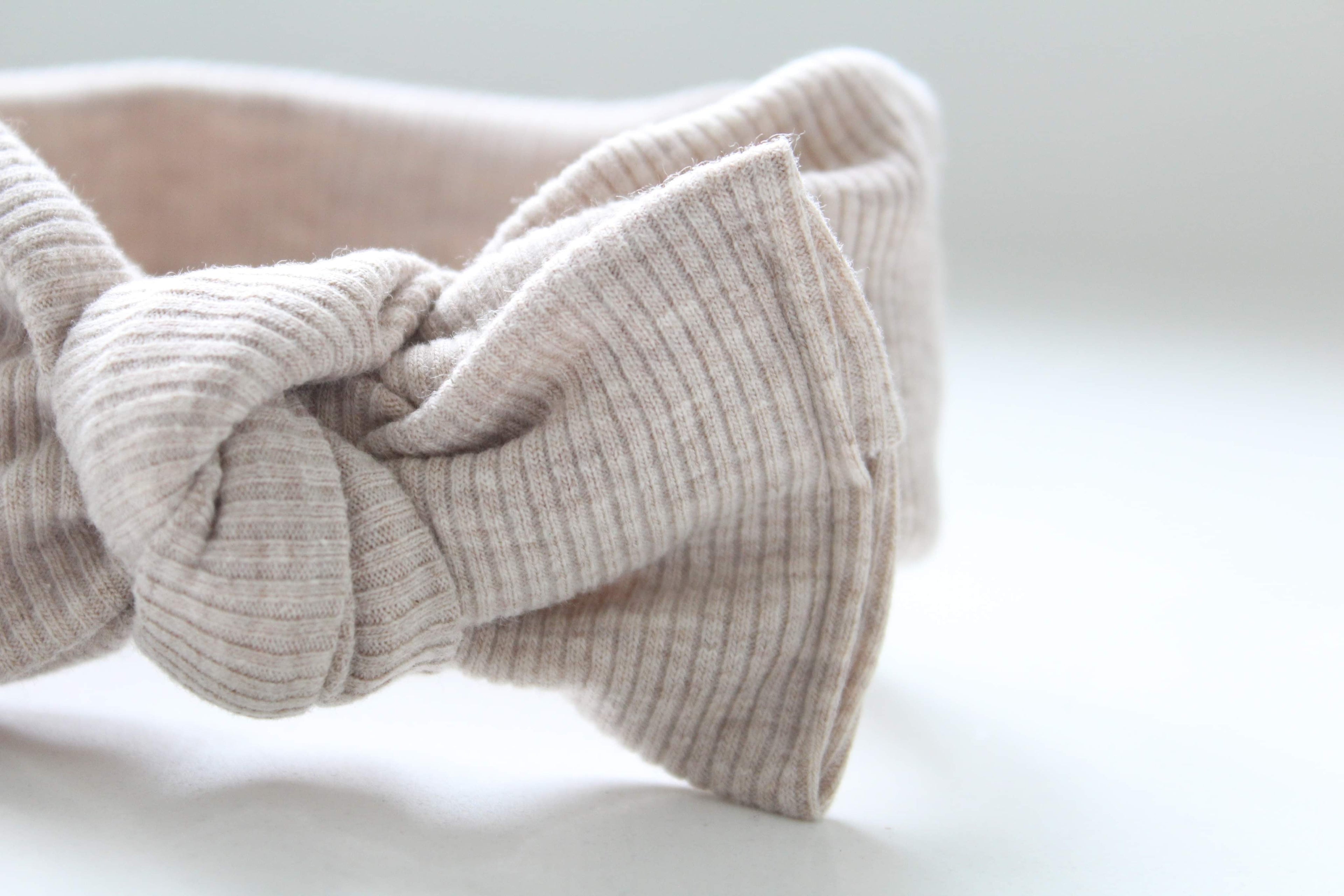 Oatmeal headwrap