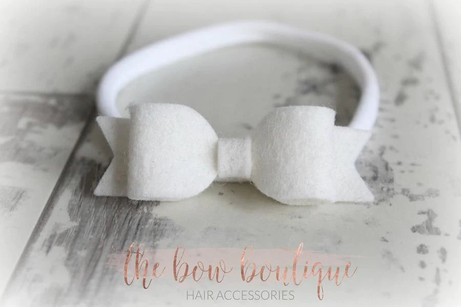 Small felt bows | 25 Colours | Clip or headband