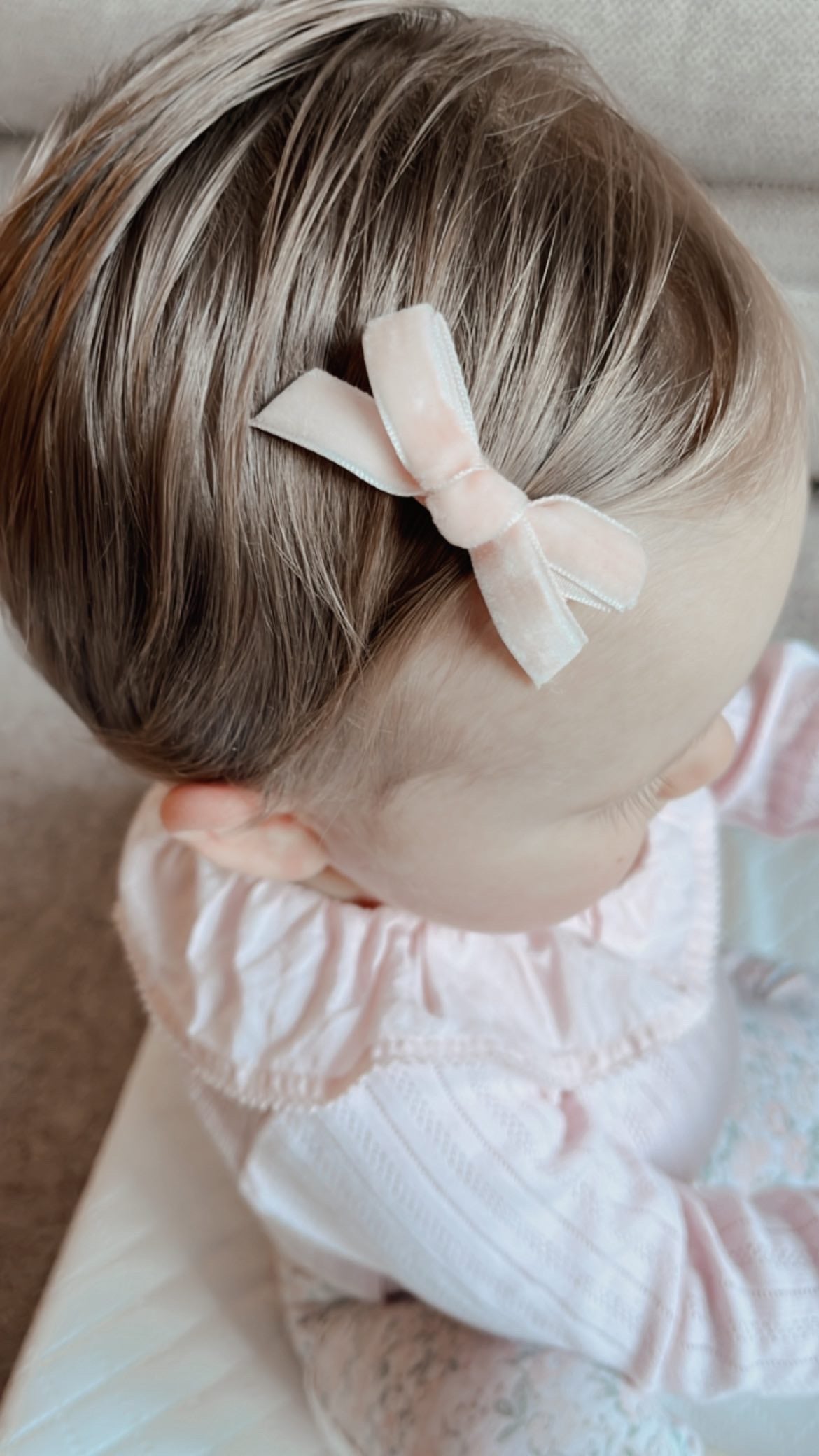 Mini velvet bows | 16 Colours | Clip or headband