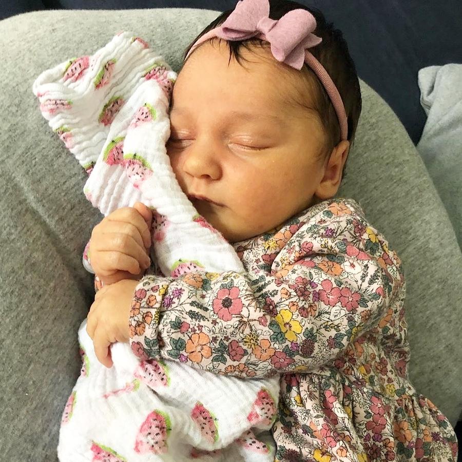 Mini deluxe felt bows | 25 Colours | Clip or headband