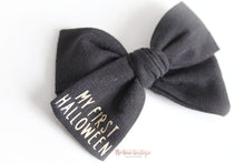 Load image into Gallery viewer, My first Halloween bow | Option to personalise. Clip or headband.