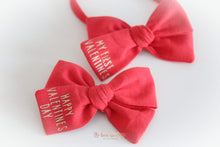 Load image into Gallery viewer, Valentines bows | option to personalise