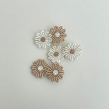 Load image into Gallery viewer, Large delicate flower clip