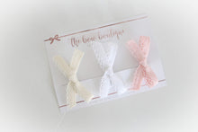 Load image into Gallery viewer, Hand tied dainty clip set