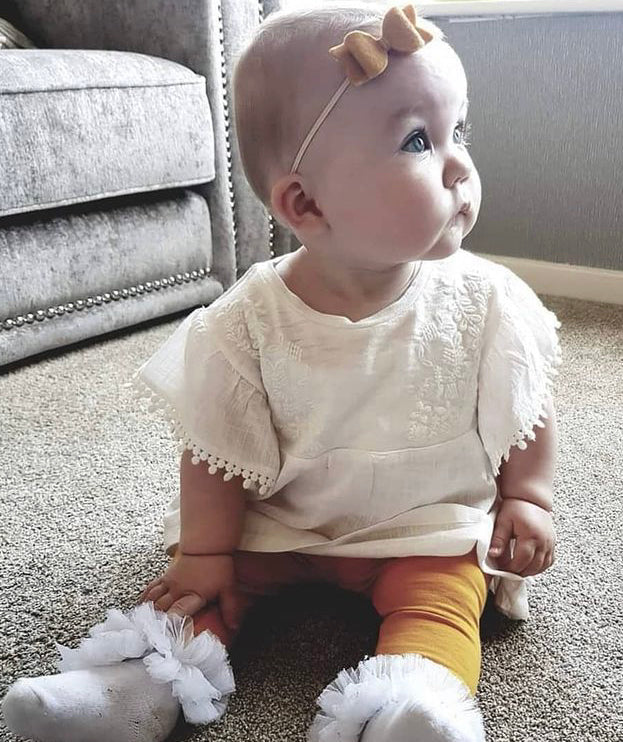 Small chunky felt bows | 25 Colours | Clip or headband
