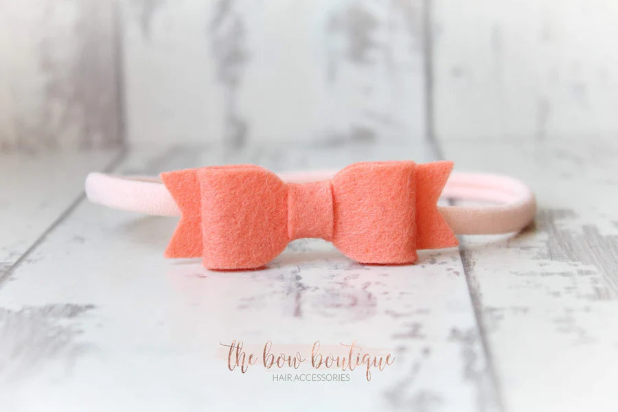 Small felt bows | 25 Colours | Clip or headband