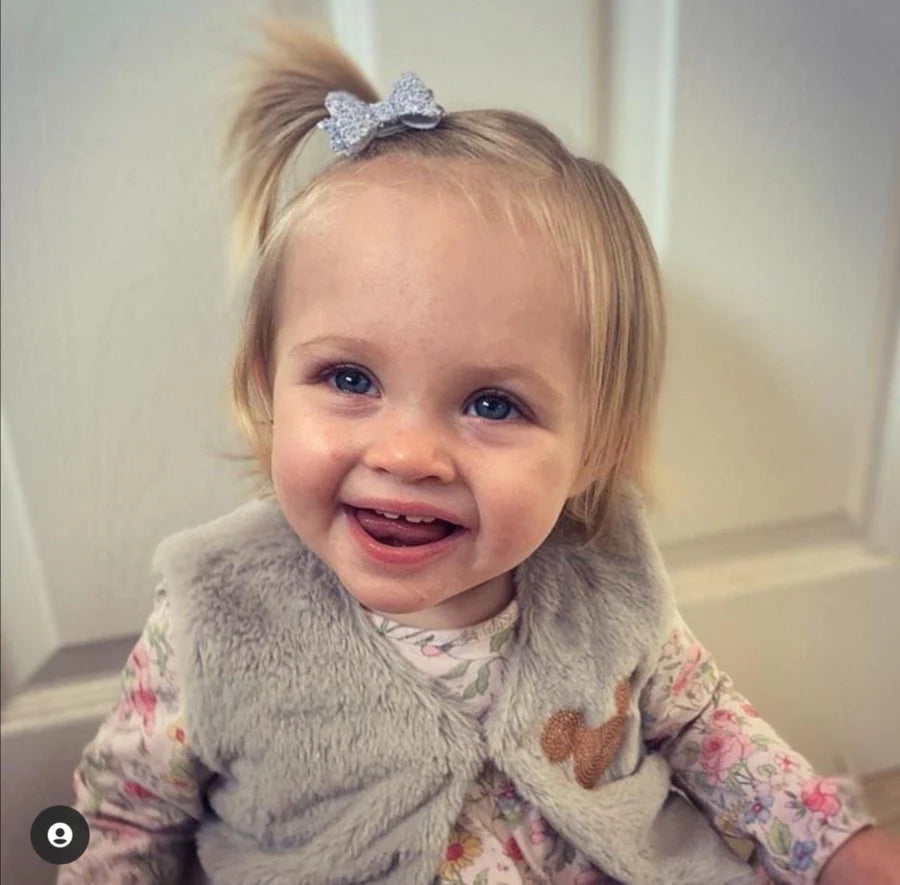 Mini baby glitter bows | 20 Colours | Clip or bobble