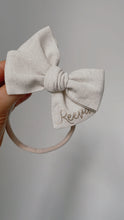 Load image into Gallery viewer, Sweetheart bows - 10 Colours
