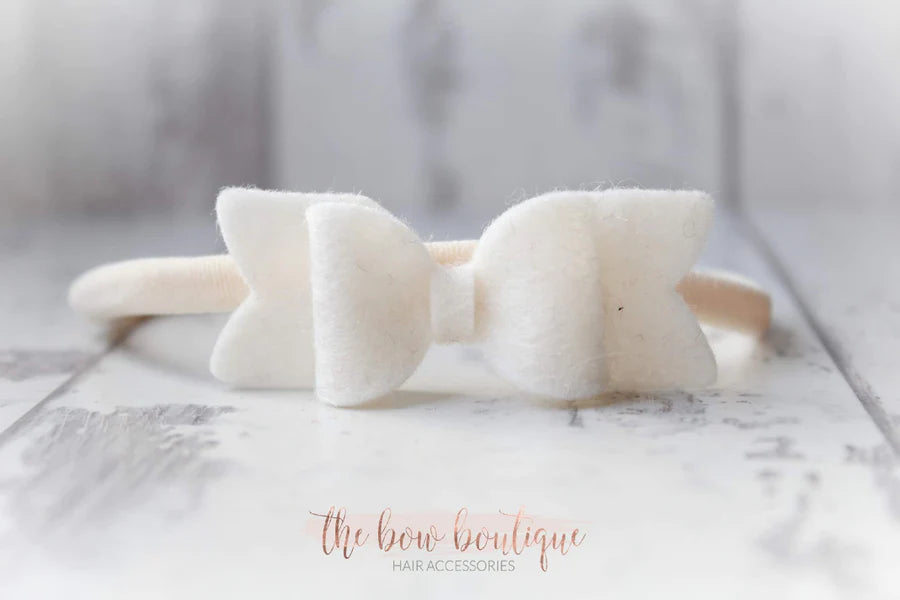 Small chunky felt bows | 25 Colours | Clip or headband