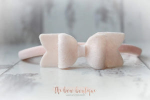 Small chunky felt bows (25 Colours)