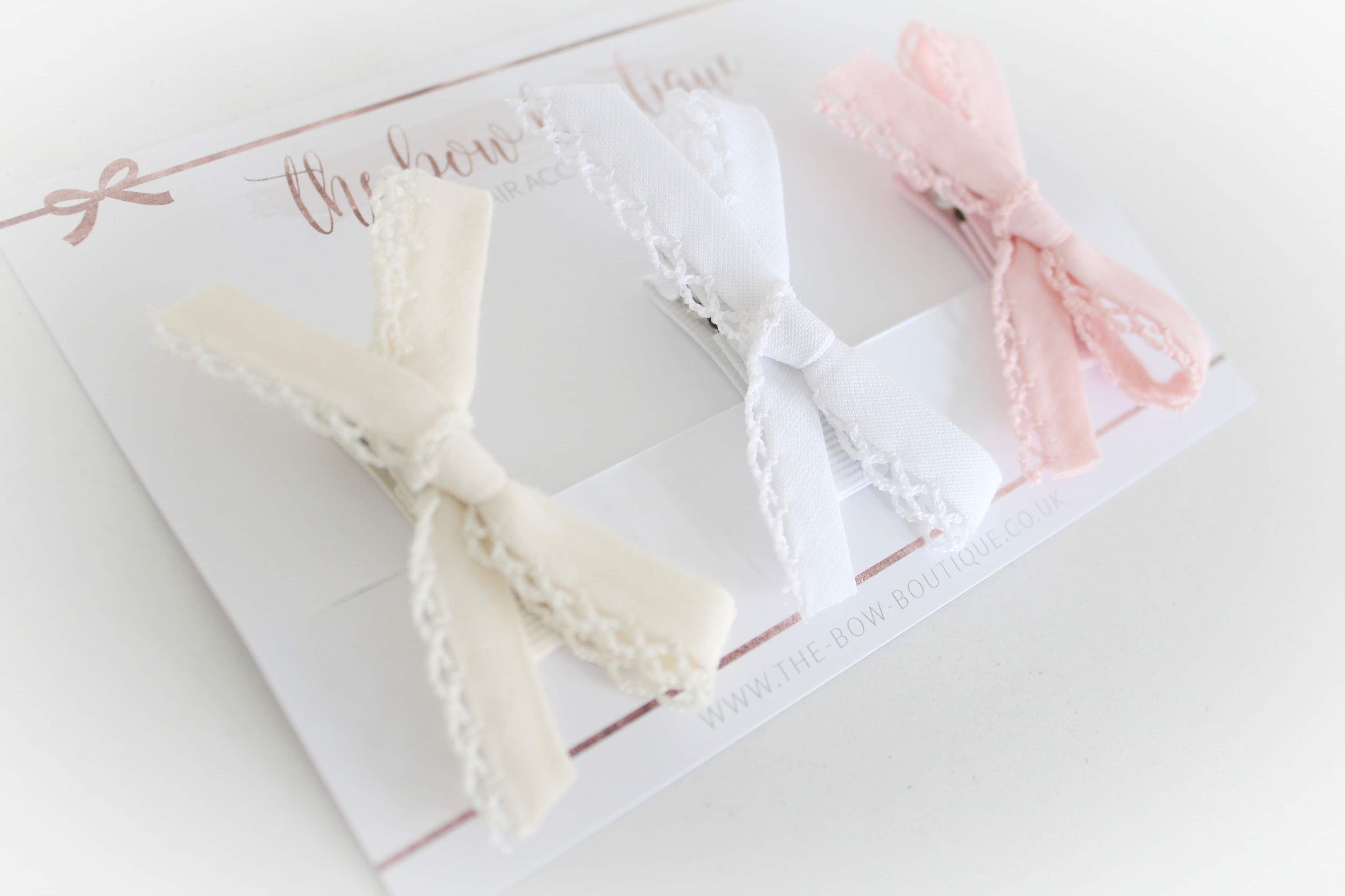 Hand tied dainty clip set