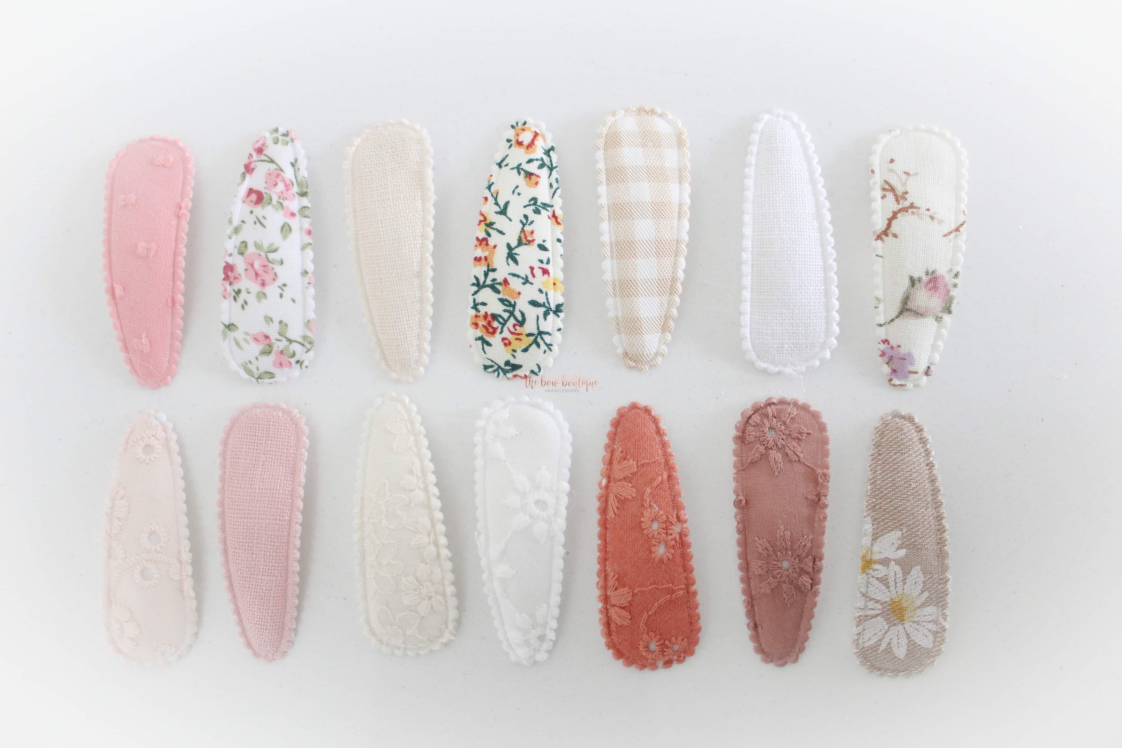 Embroidered snappy clips | Full set or surprise packs