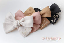 Load image into Gallery viewer, Mini sweetheart bows - 10 Colours