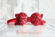 Load image into Gallery viewer, Red small chunky glitter bows