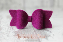 Load image into Gallery viewer, Small chunky felt bows (25 Colours)