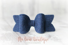 Load image into Gallery viewer, Small chunky felt bows (25 Colours)