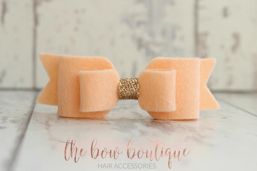 Double felt bows with gold centre | 25 colours | Clip or headband