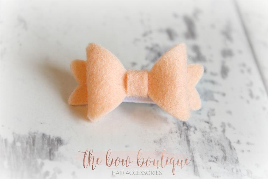 Mini baby felt bows | 25 Colours | Clip or bobble