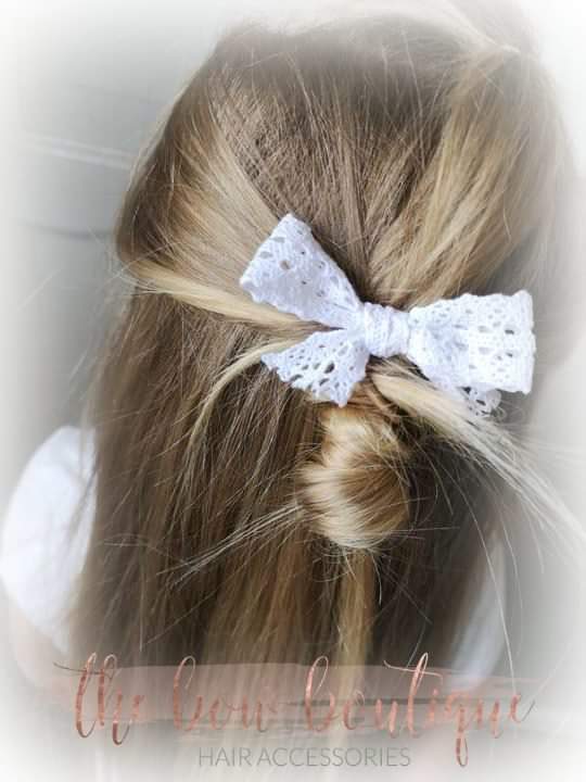 Lace hand tied hair bows | 2 Colours