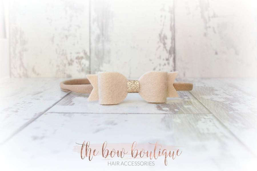 Small vintage bows with gold centre  | 12 Colours | Clip or headband