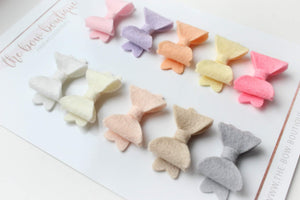 Set of 10 mini baby bows I clips or bobbles