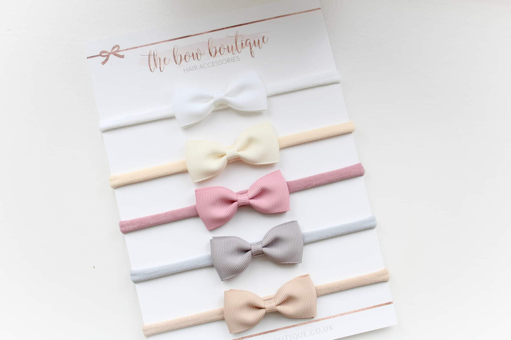 Neutral pinch bow nylon headband set