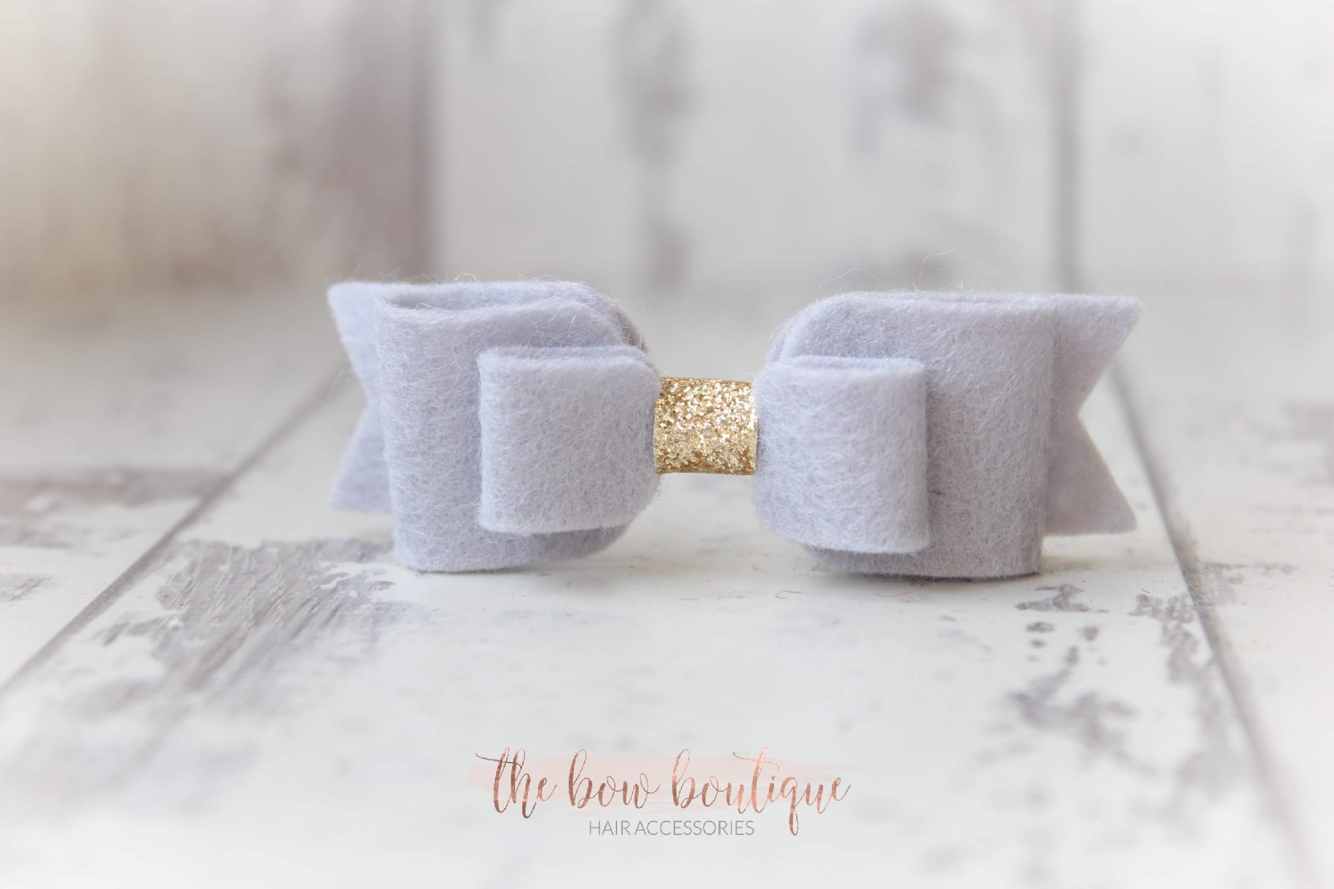 Double felt bows with gold centre | 25 colours | Clip or headband