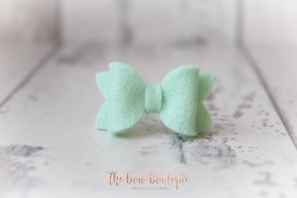 Petite deluxe felt bows | 25 Colours | Clip or bobble