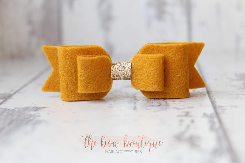 Double felt bows with gold centre | 25 colours | Clip or headband