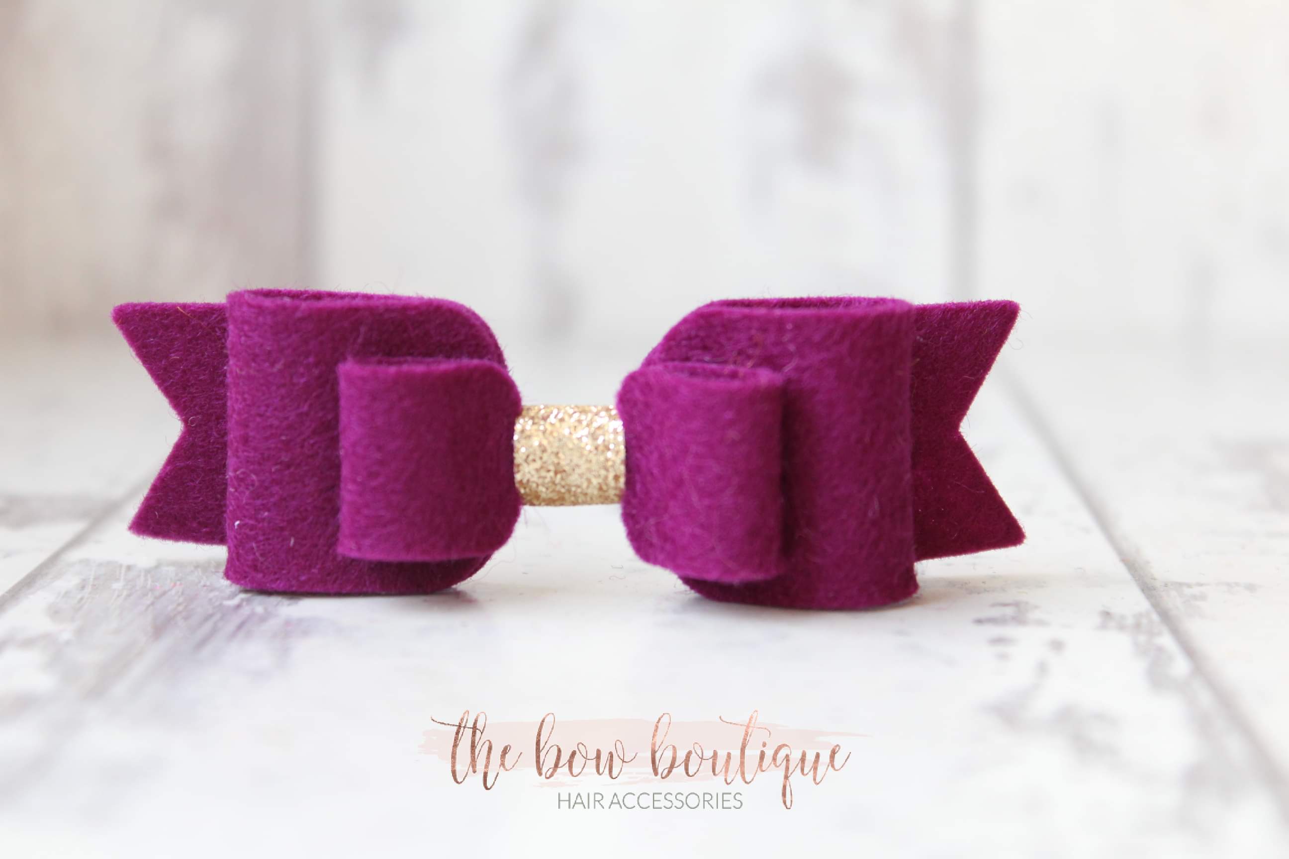 Double felt bows with gold centre | 25 colours | Clip or headband