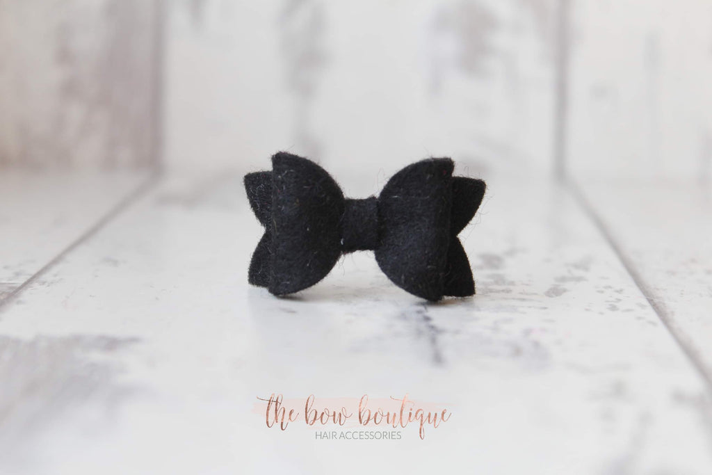 Petite deluxe felt bows | 25 Colours | Clip or bobble