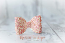 Load image into Gallery viewer, Mini glitter bows (25 Colours)