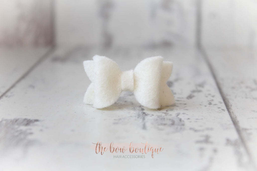 Petite deluxe felt bows | 25 Colours | Clip or bobble
