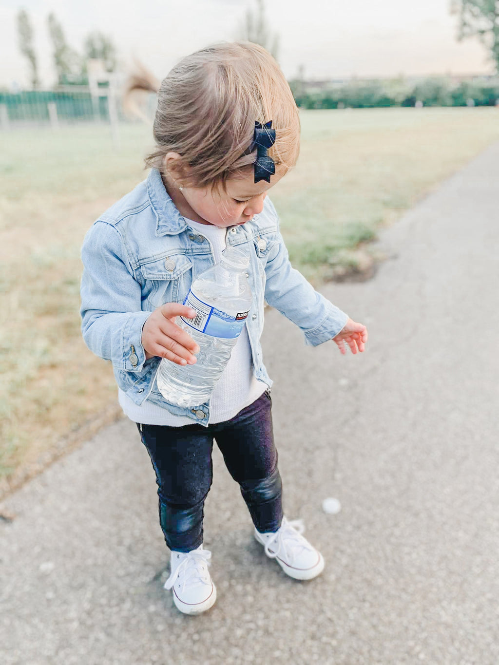 Small felt bows | 25 Colours | Clip or headband
