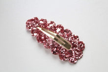 Load image into Gallery viewer, Glitter scalloped snappy clips - (25 Colours)