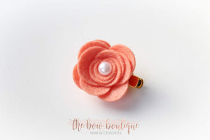 Large felt flower clips with pearl (26 Colours)